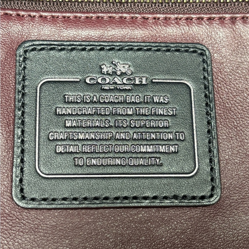 Coach Black Floral Appliqué Shoulder Bag with Gunmetal Hardware - Picture 2 of 9